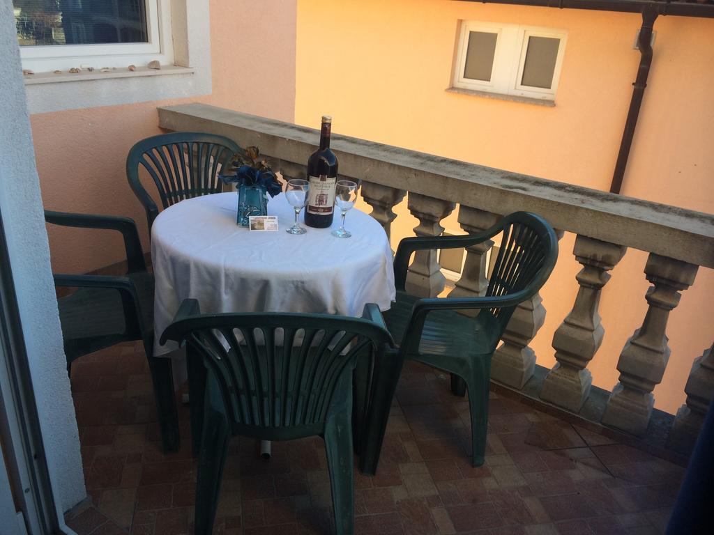 Apartmani Jerkin Vodice Exterior foto