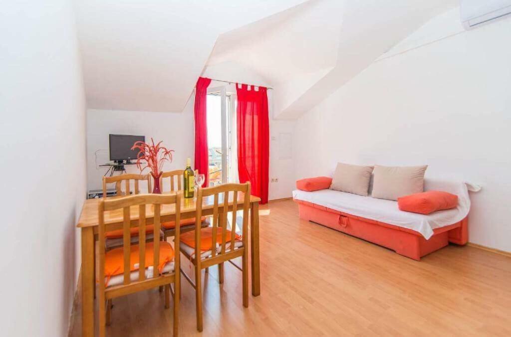 Apartmani Jerkin Vodice Exterior foto